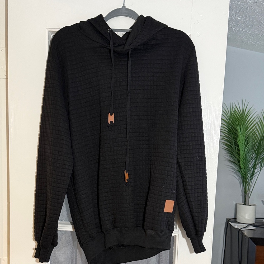 Black Textured Hoodie